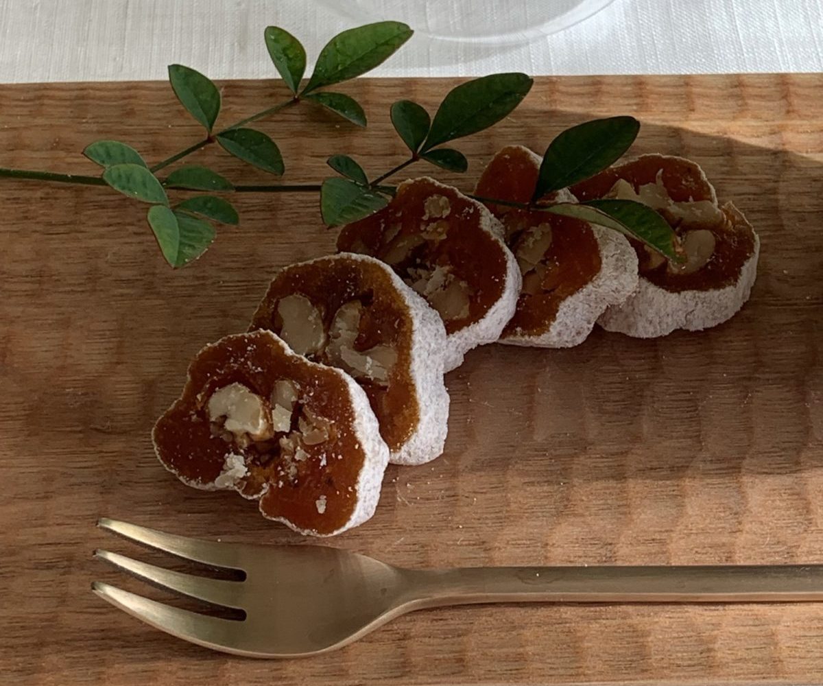 干し柿胡桃巻き